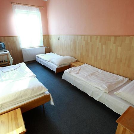 Hotel Slavie Klášterec nad Ohří Kültér fotó