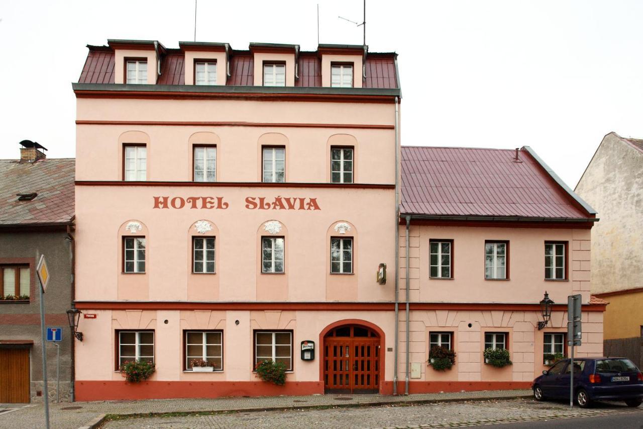 Hotel Slavie Klášterec nad Ohří Kültér fotó